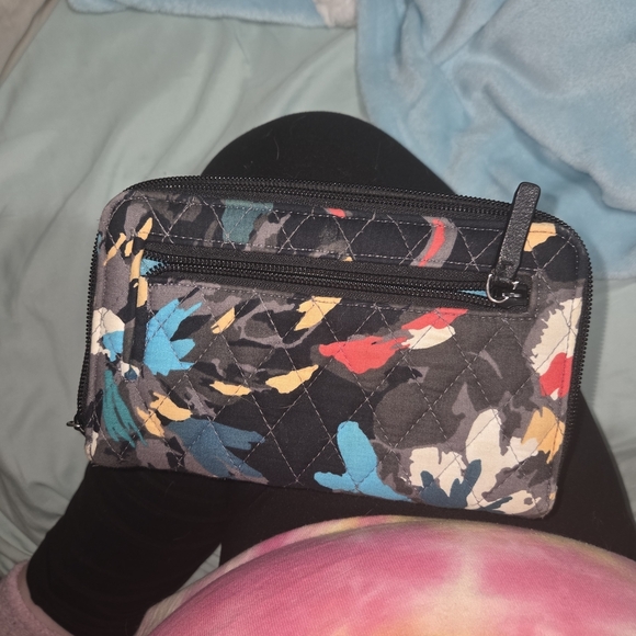 EUC Vera Bradley Splash Floral Triple Zip Hipster Bag And Matching Wallet - Picture 12 of 14